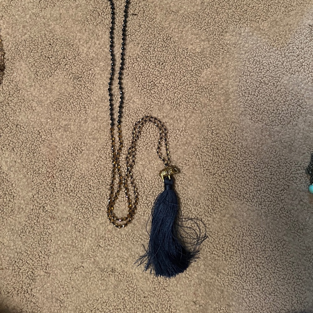 Tassel necklace